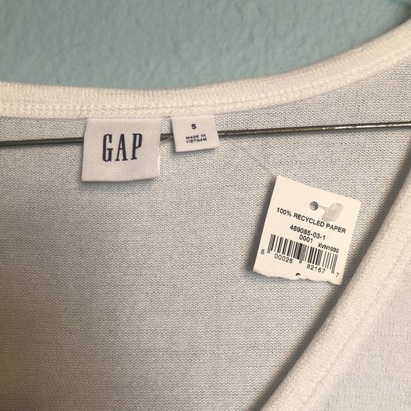 NWT GAP Womens Size Small Crisp White V-Neck Tunic Sweater Shirt Top Side Slits - Picture 4 of 9